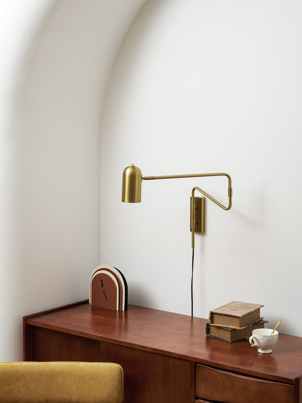 Adjustable Arm Plug In Wall Lamp | Esilora