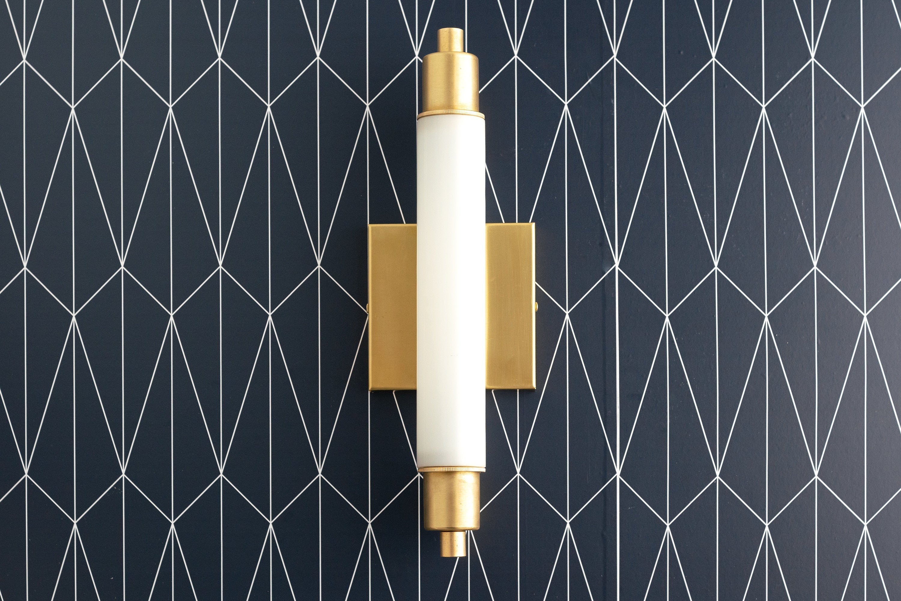 Ornato Luxe Modern Vanity Sconce - Art Deco Wall Light with Cylinder Shade | Esilora
