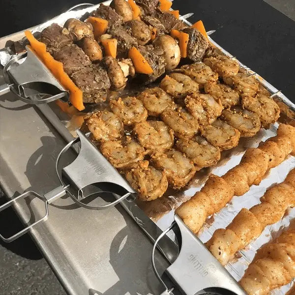 Nerezová jehla na BBQ | Dvouzubé provedení | Posuvná škrabka pro snadné čištění | SpießPro – Esilora