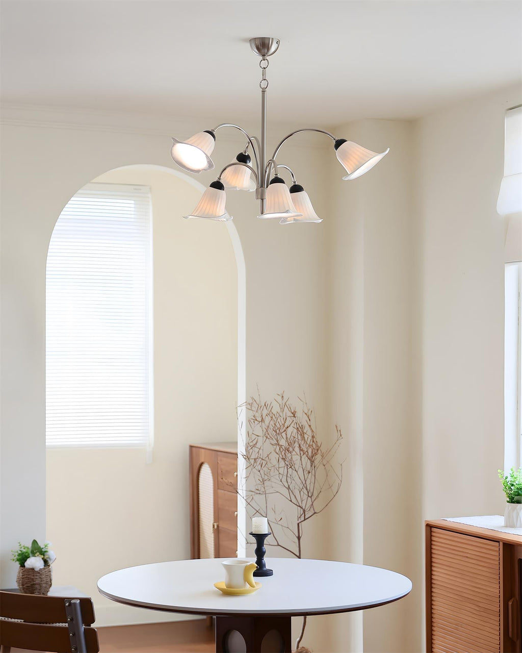 Vellina Blütenblatt-Kronleuchter | Esilora