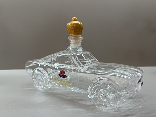 Decantador de whisky con forma de automóvil Mustang de NexaGlass para el bar de casa