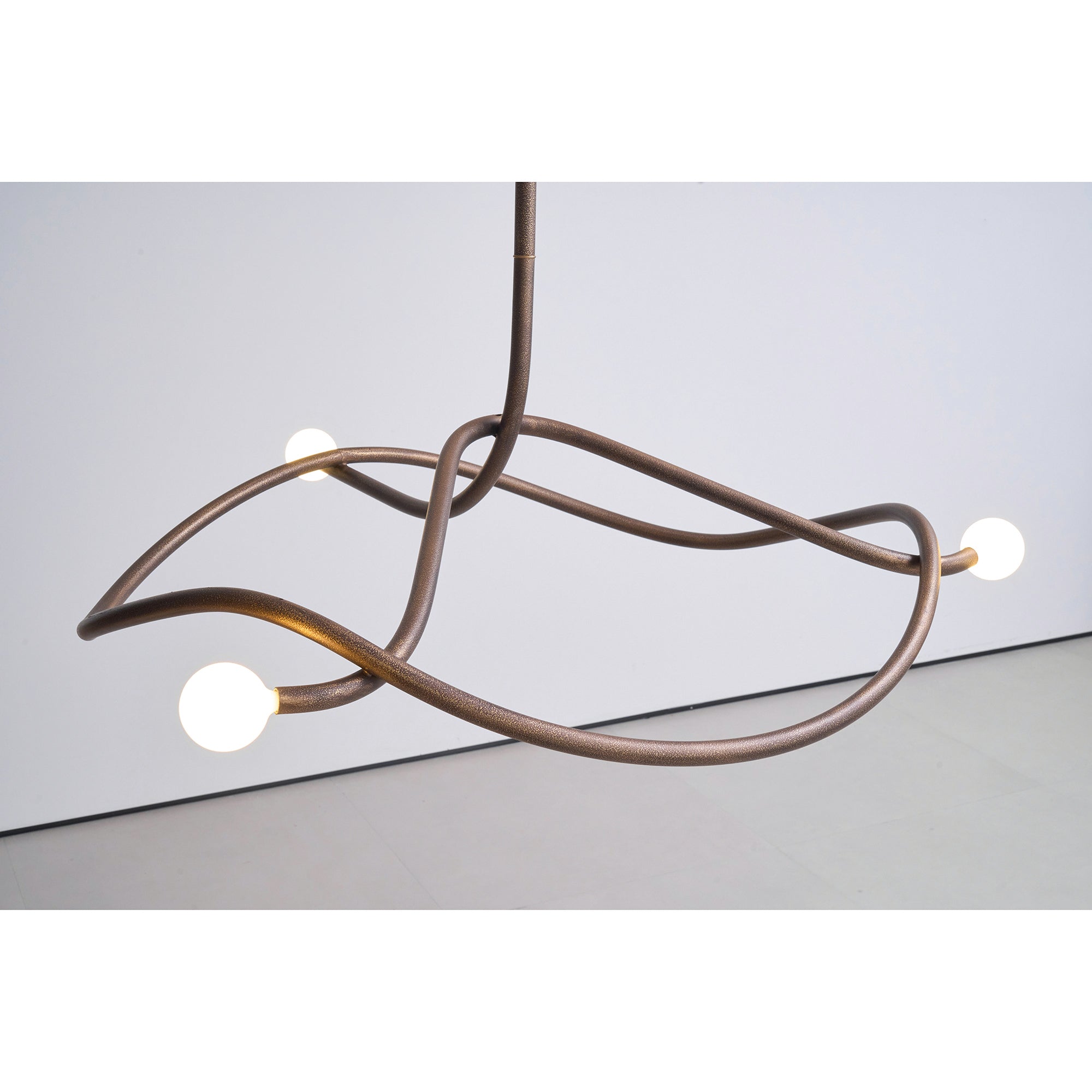 Tryst Chandelier | Esilora
