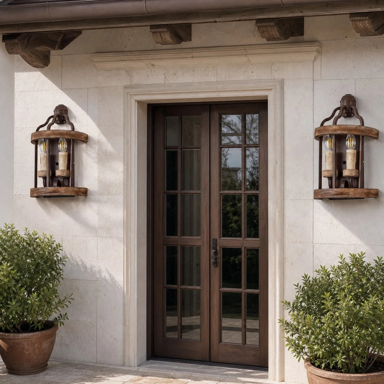 Rustic Wood and Iron Wall Sconce | Esilora
