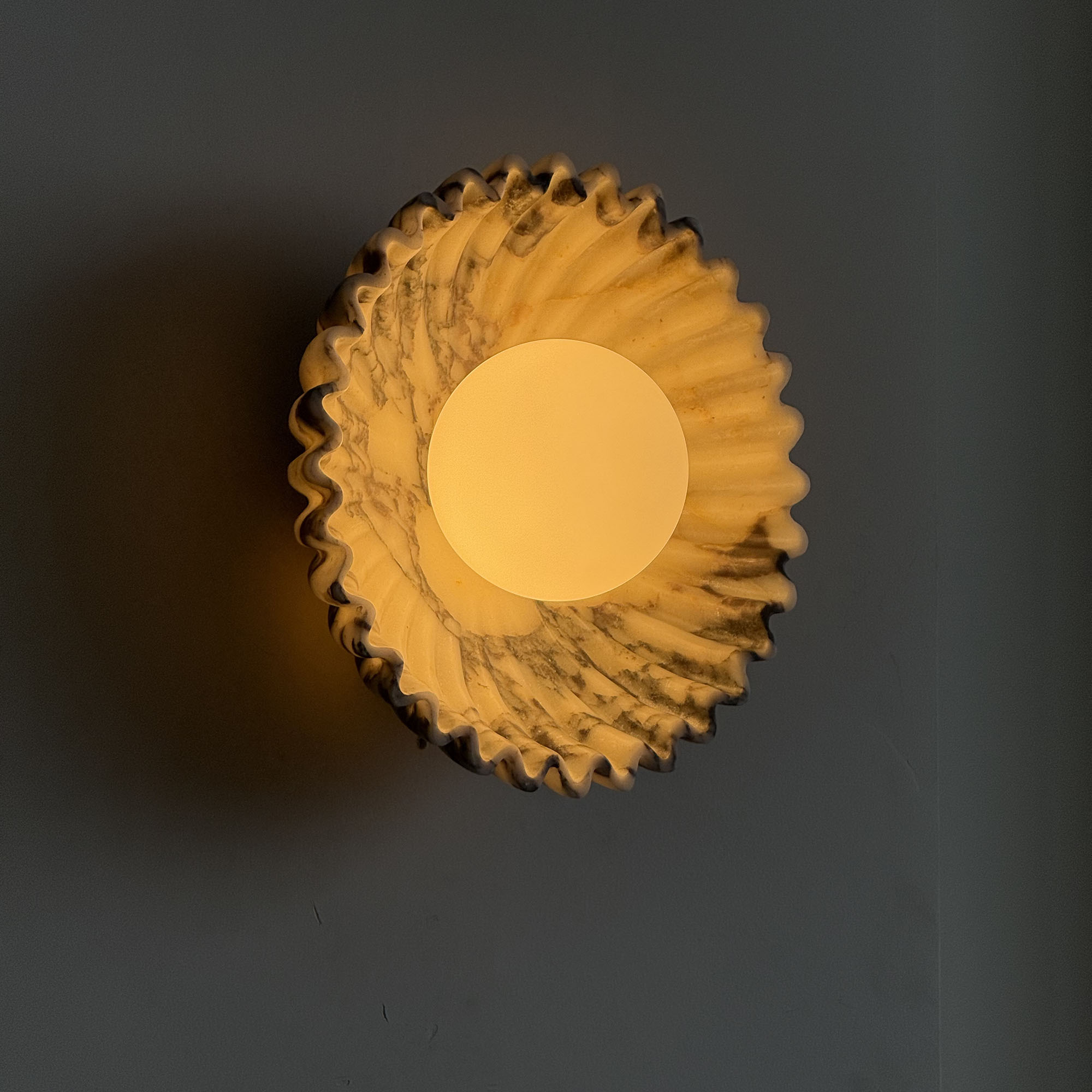 Ostro Marble Small Sconce | Esilora