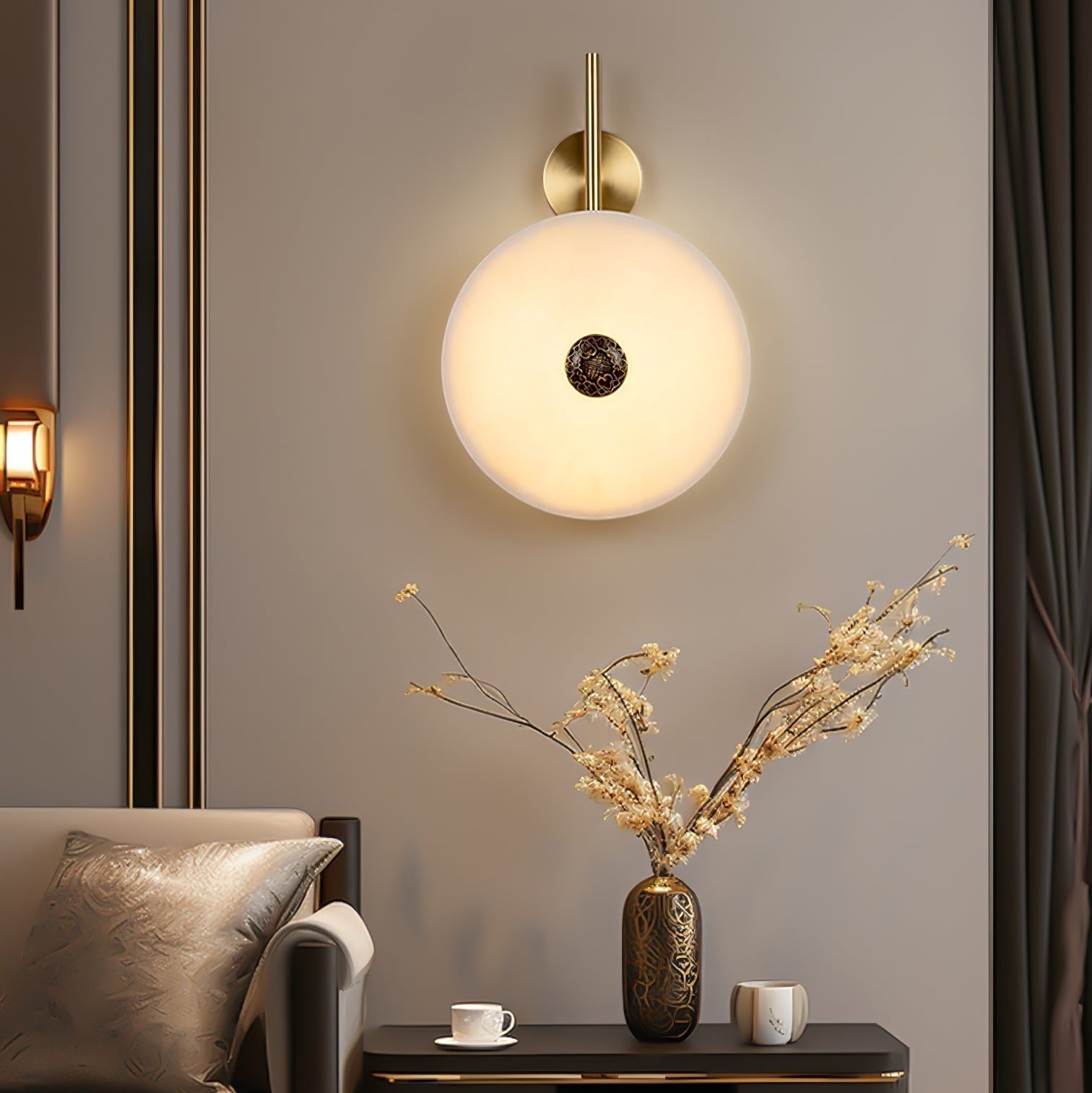 Alabaster Eclipse Wall Light | Esilora