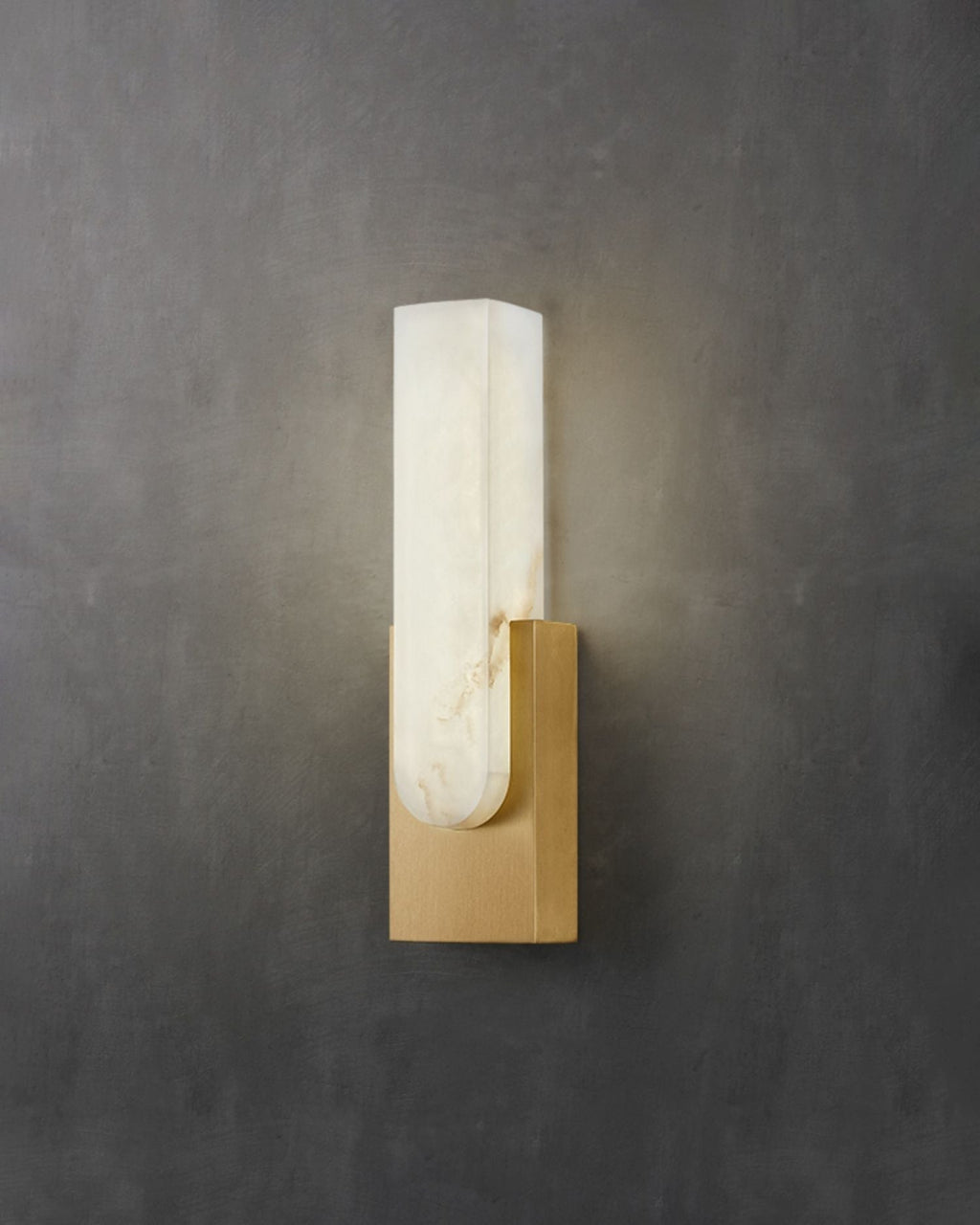 Agatha Alabaster Wall Lamp | Esilora