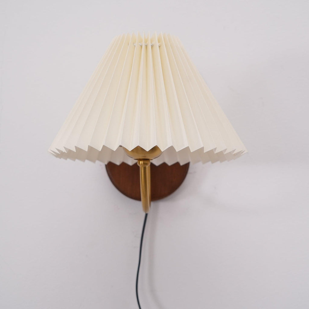 Louise Plug In Wall Lamp | Esilora