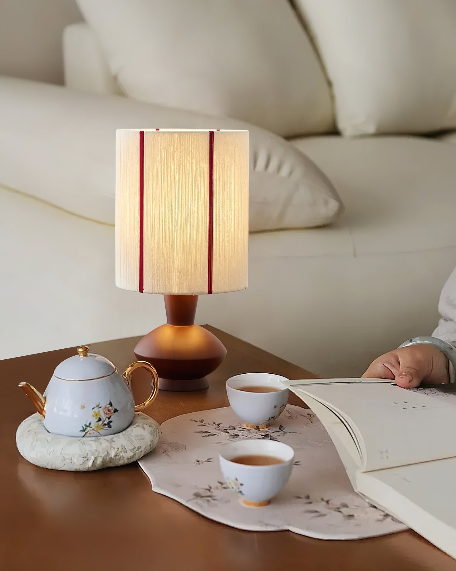 Onslow Table Lamp | Esilora