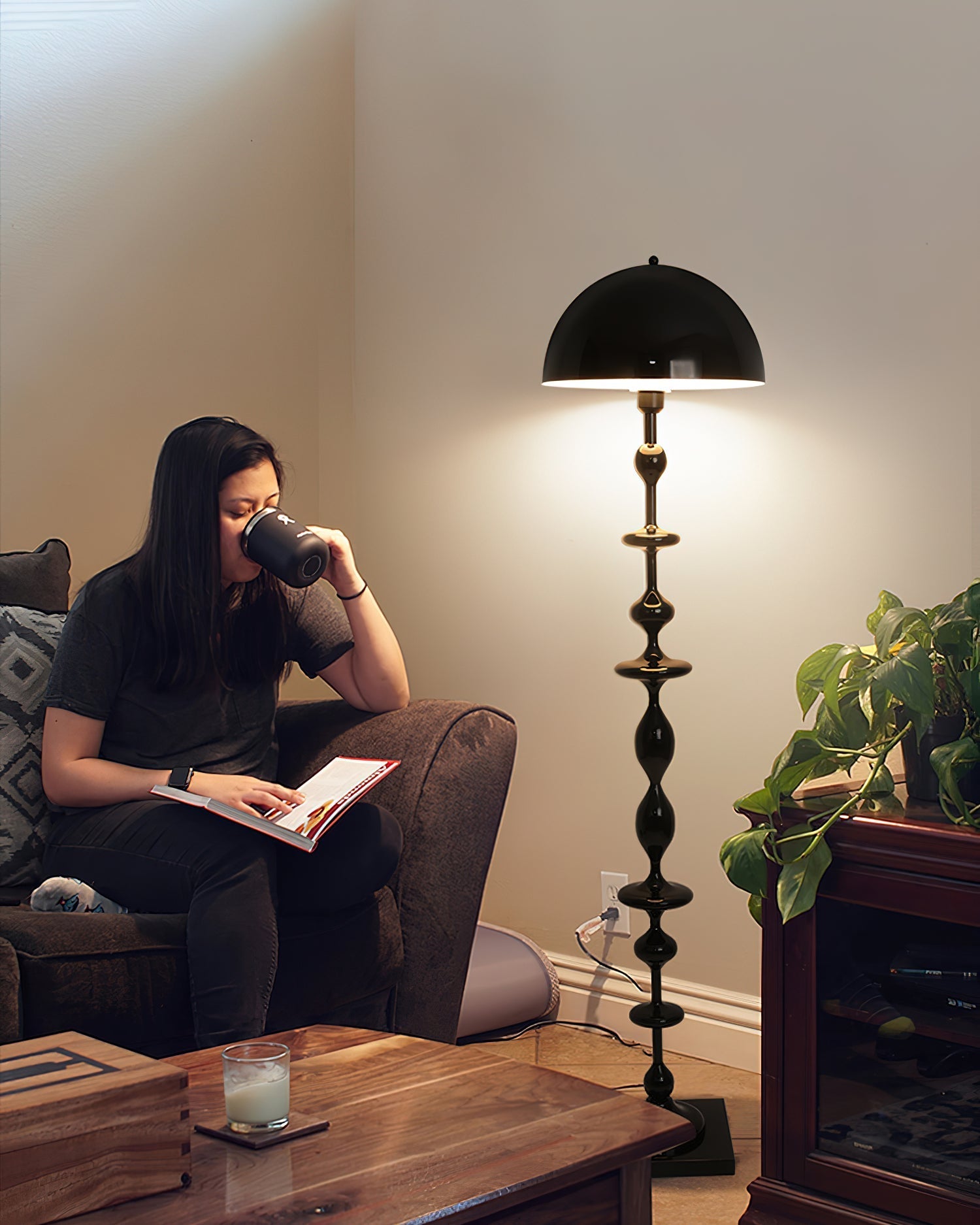 Keira Floor Lamp | Esilora
