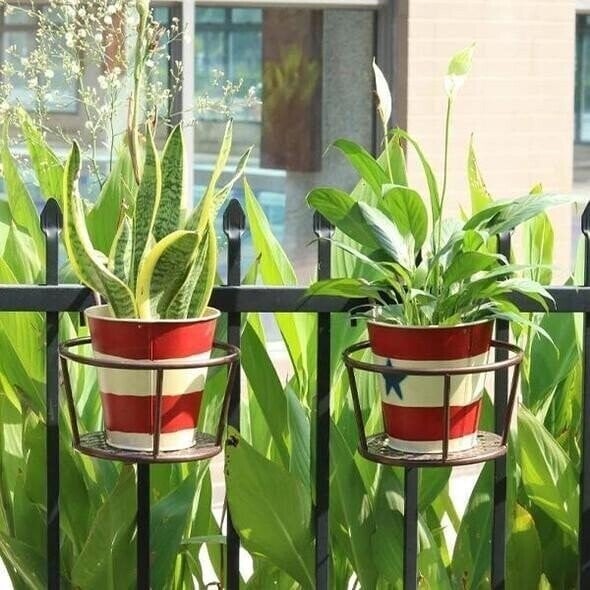 Plant Hanging Shelf for Balcony Dreams – Stable Support Solution - Esilora