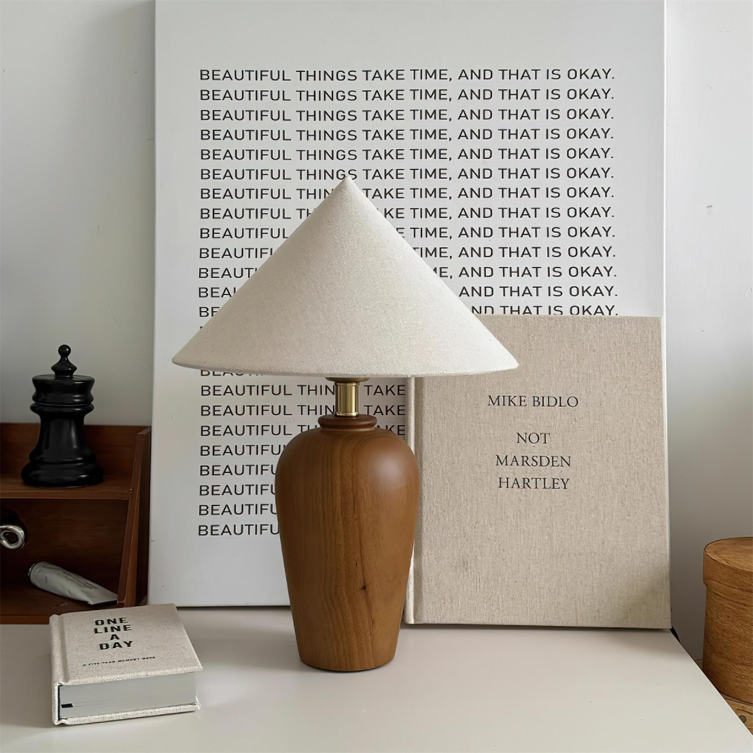 Brayden Wood Table Lamp | Esilora