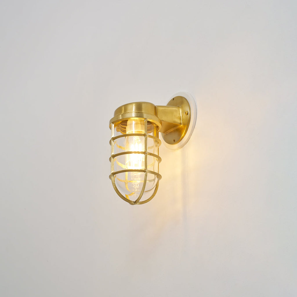 Lucid Dudley Wall Lamp | Esilora