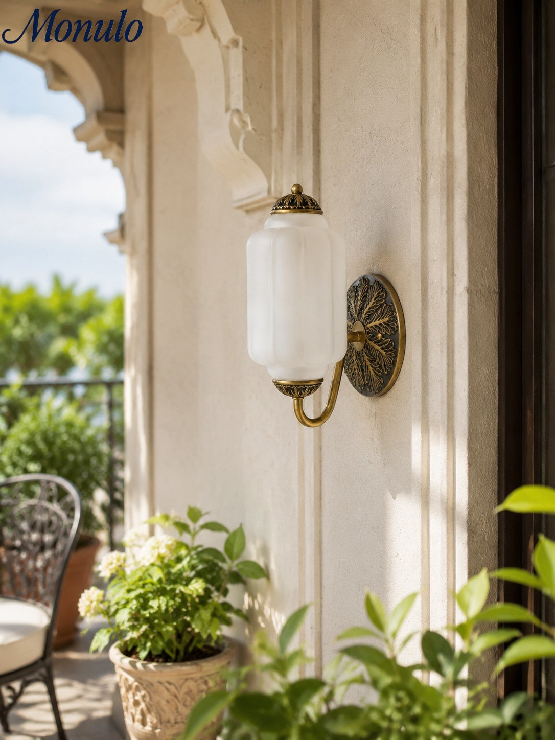 Vintage Milk Glass Sconce Bedside Hallway Eloise Wall Sconce | Esilora
