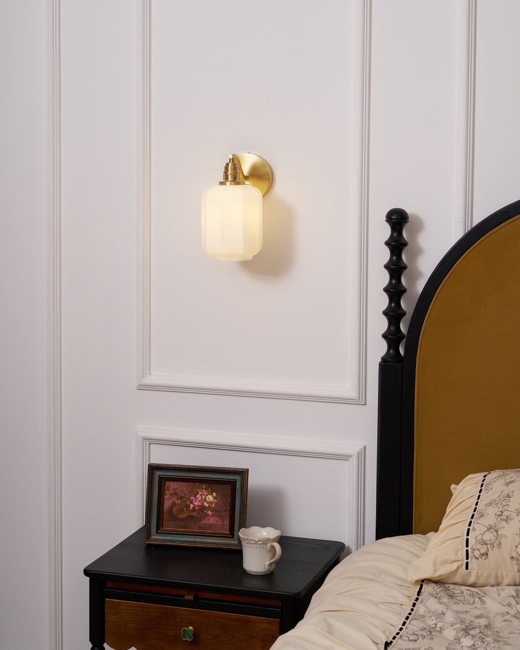 Henry Wall Lamp | Esilora