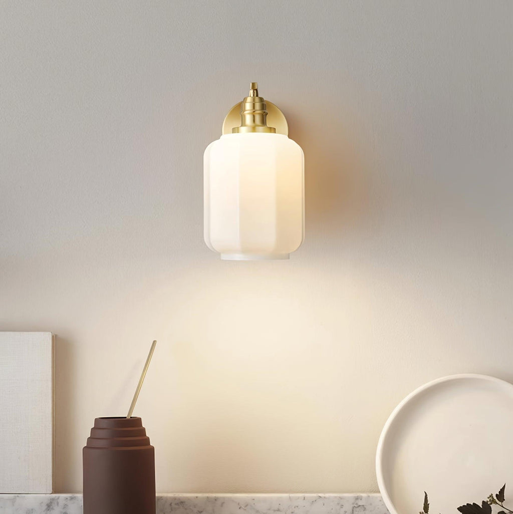 Henry Wall Lamp | Esilora