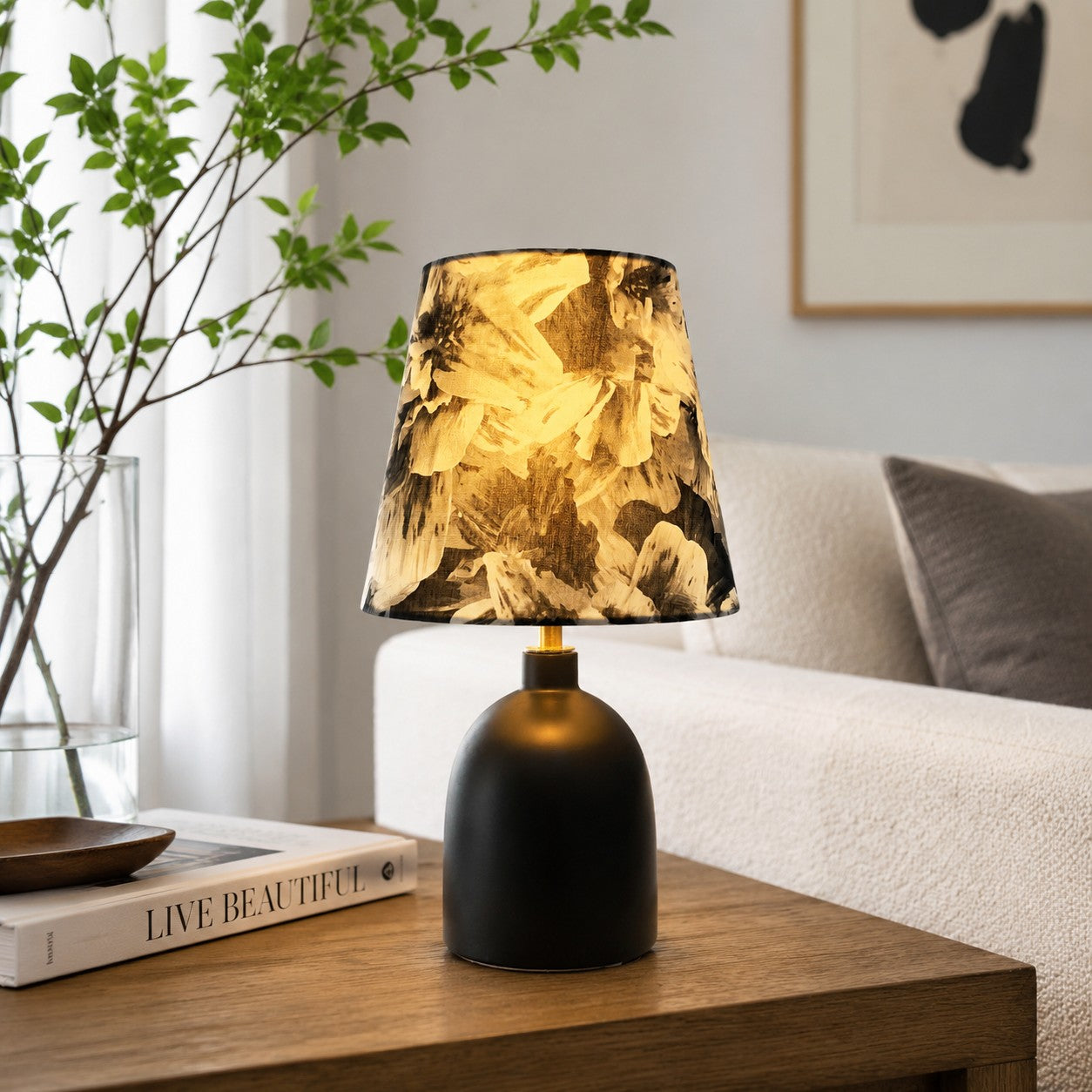 Ceramiczna lampa stołowa Liberty z tkaninowym kwiatowym kloszem | Esilora