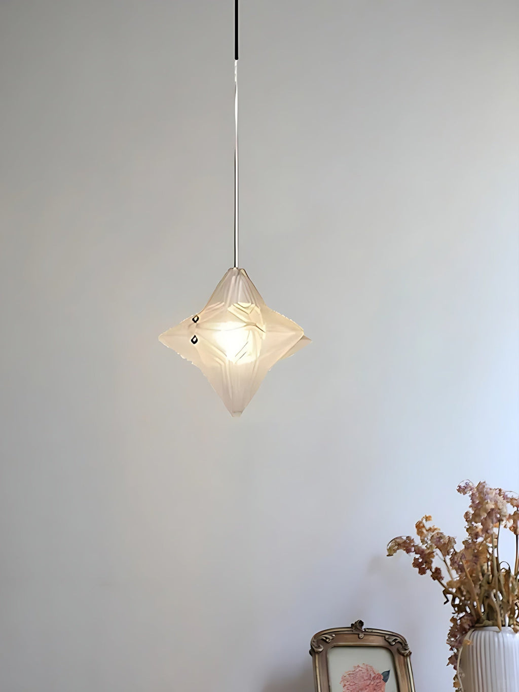 Art Deco Star Pendant Light - Frosted Glass Pendant with Geometric Style - Astris Elara | Esilora