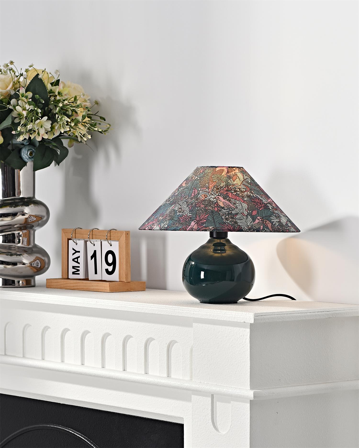 Kalinda Table Lamp | Esilora