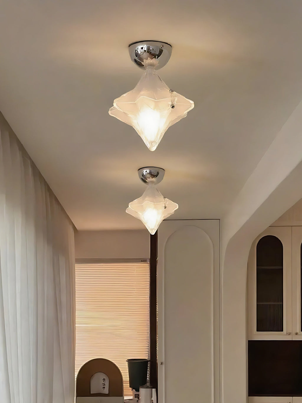 Art Deco Star Ceiling Lamp – Frosted Glass Fixture for Hallway & Entryway – Astris Ceres | Esilora