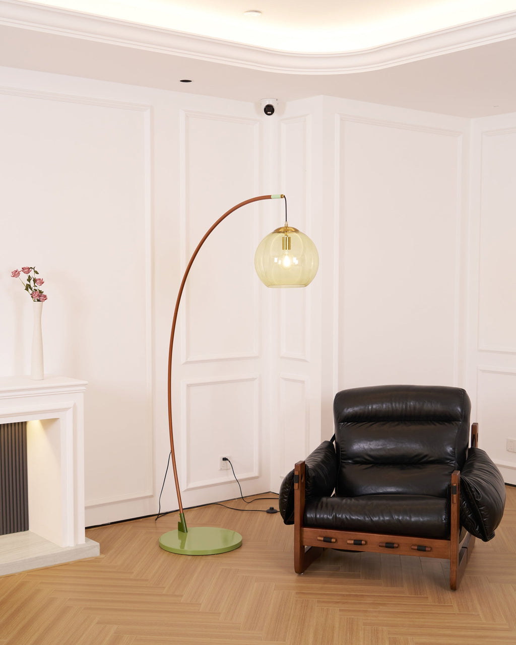Joni Arc Floor Lamp | Esilora