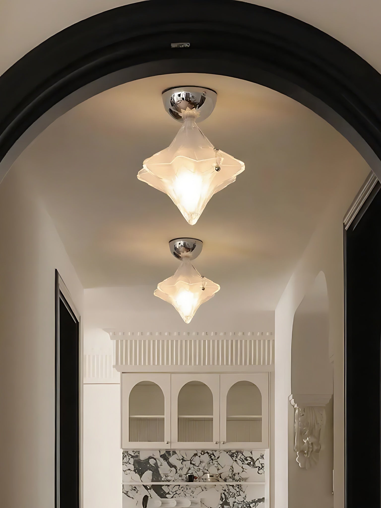 Art Deco Star Ceiling Lamp – Frosted Glass Fixture for Hallway & Entryway – Astris Ceres | Esilora