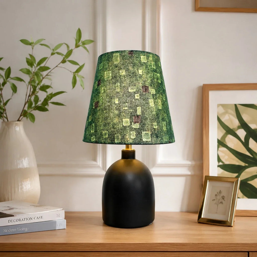 Ceramiczna lampa stołowa Liberty z tkaninowym kwiatowym kloszem | Esilora