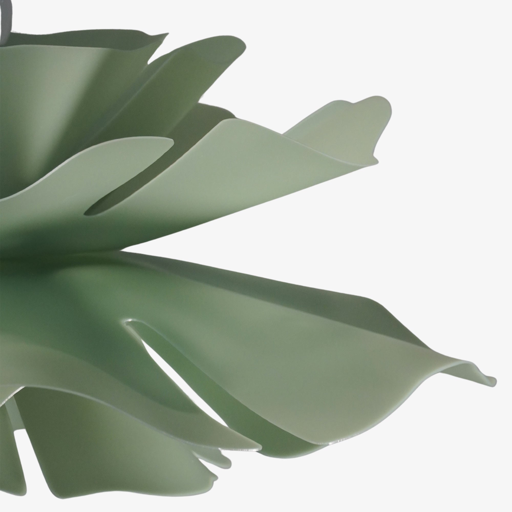Flora Nordic Floral Sculptural Pendant Lamp - Artistic Decorative Lamp for Living Room | Esilora