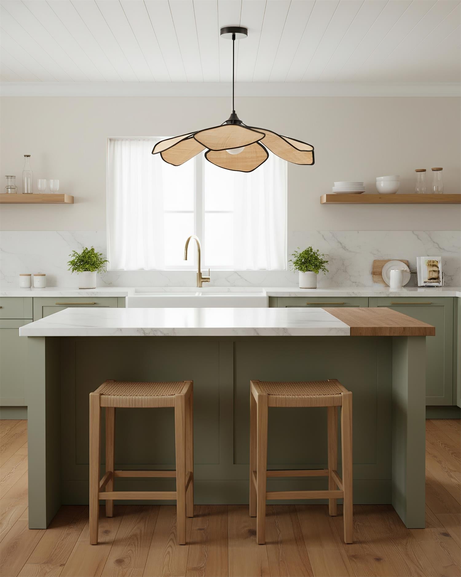 Raffia Petal Pendant Lamp | Esilora
