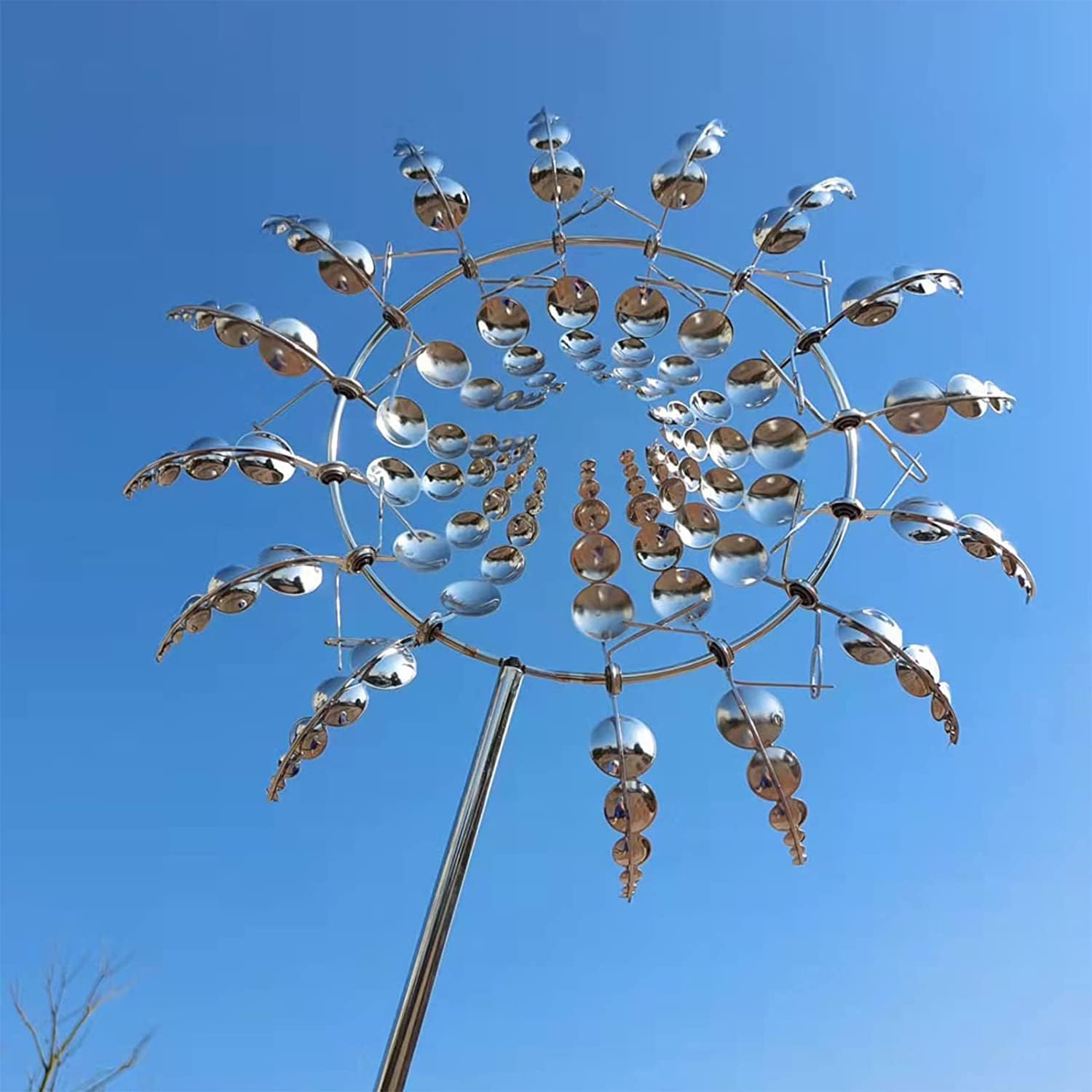 Outdoor Garden Wind Spinner in Metal, Rust-Resistant Decoration - Esilora