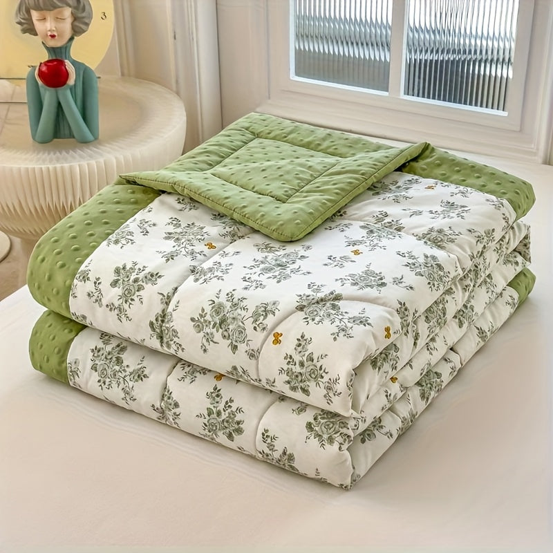 Lightweight Floral Summer Quilt for Breathable Sleep Comfort