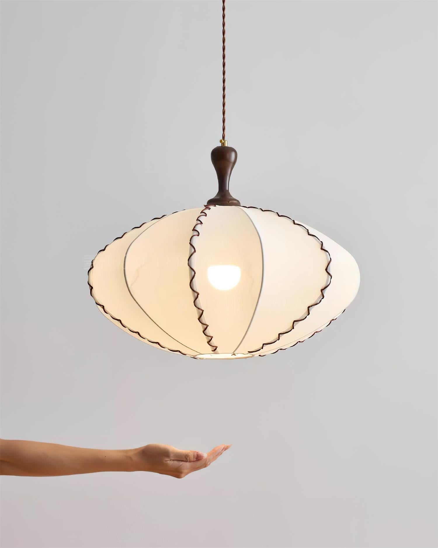 Lucian Pendant Lamp | Esilora