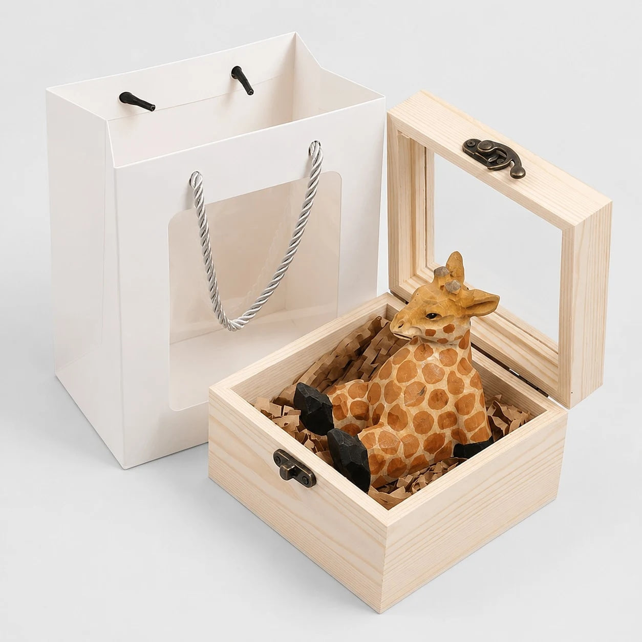 Support de téléphone en bois sculpté à la main représentant un animal | Esilora