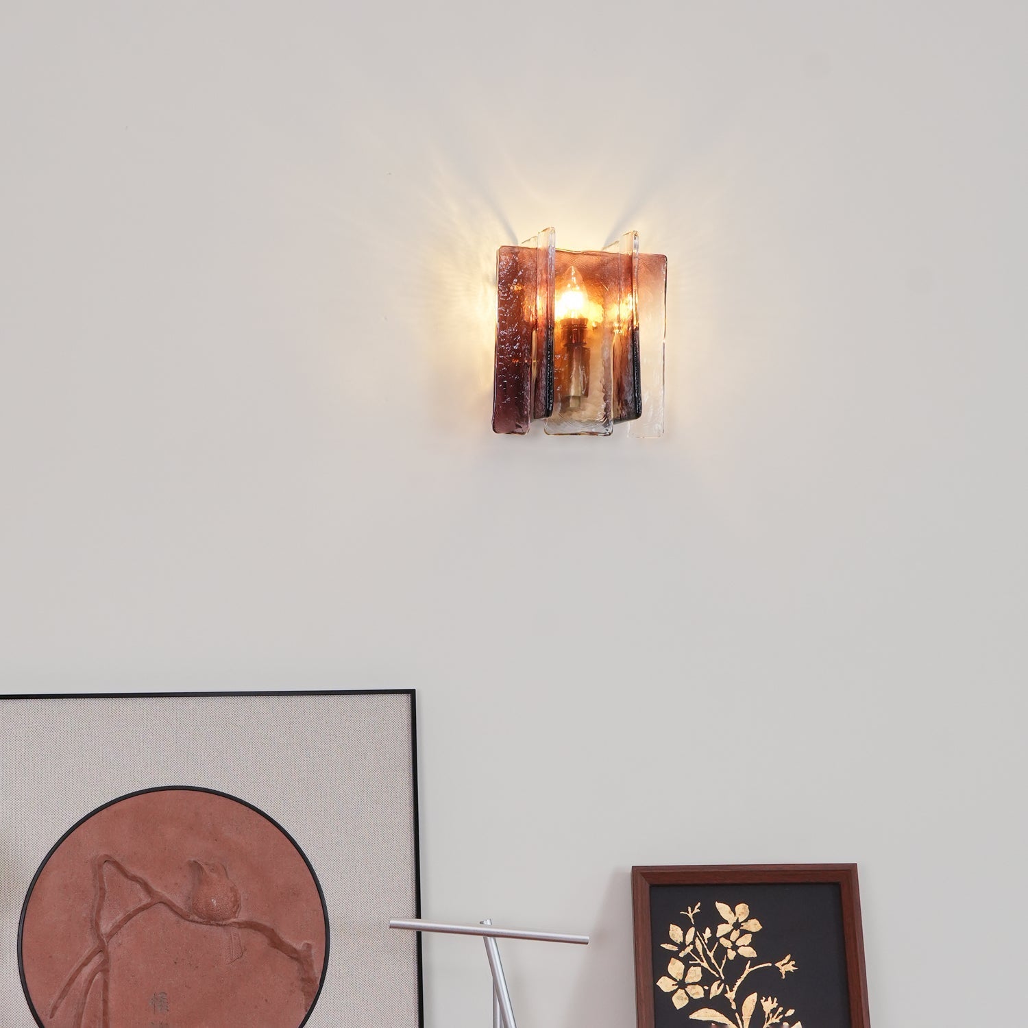 Verdura Architectural Wall Mounted Lamp with Glass Panel Design | Esilora