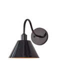 Industrielle, moderne konische Wandleuchte mit klarer Metall-Silhouette | Esilora