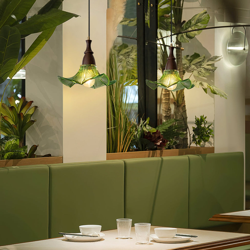 Lila Glass Pendant Lamp | Esilora