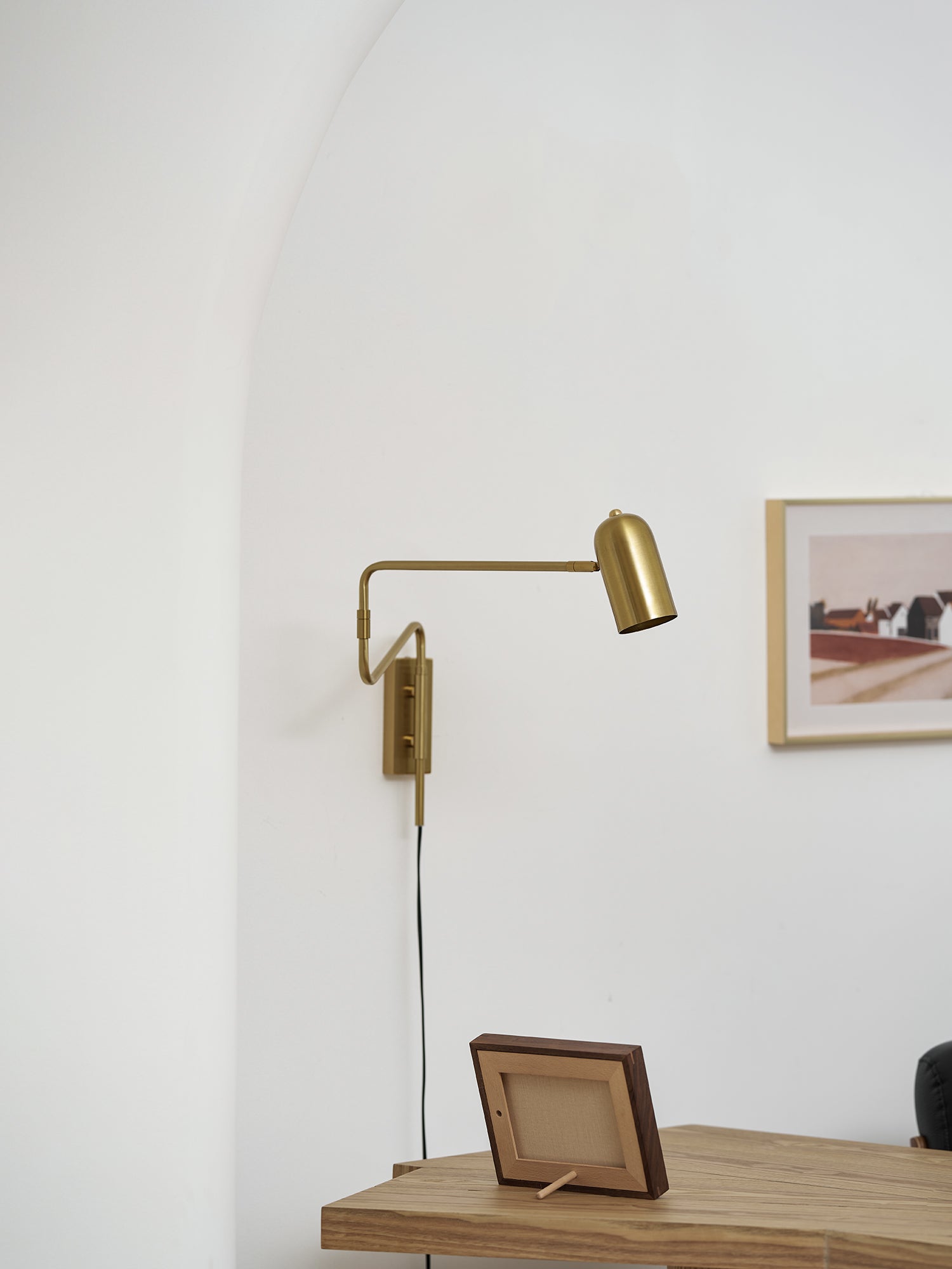 Adjustable Arm Plug In Wall Lamp | Esilora