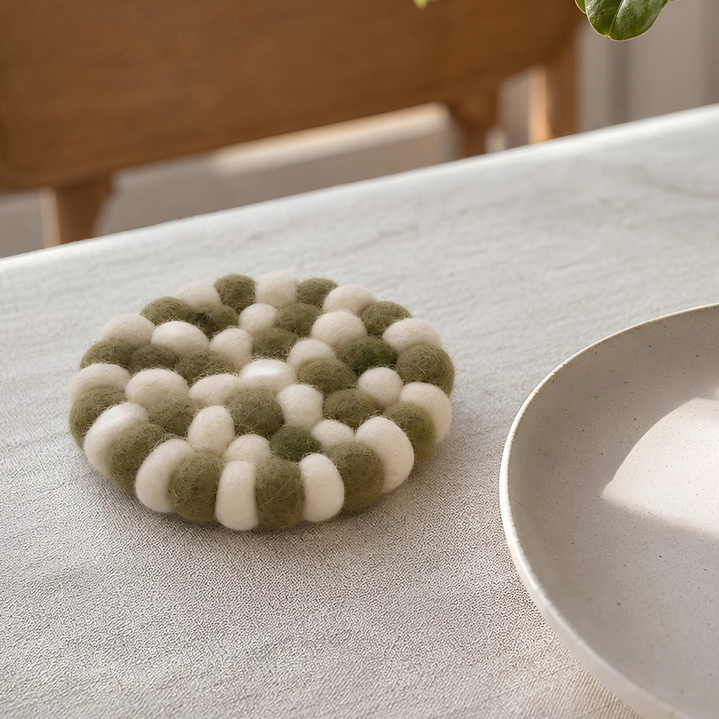 Handmade Wool Felt Ball Coaster | Esilora