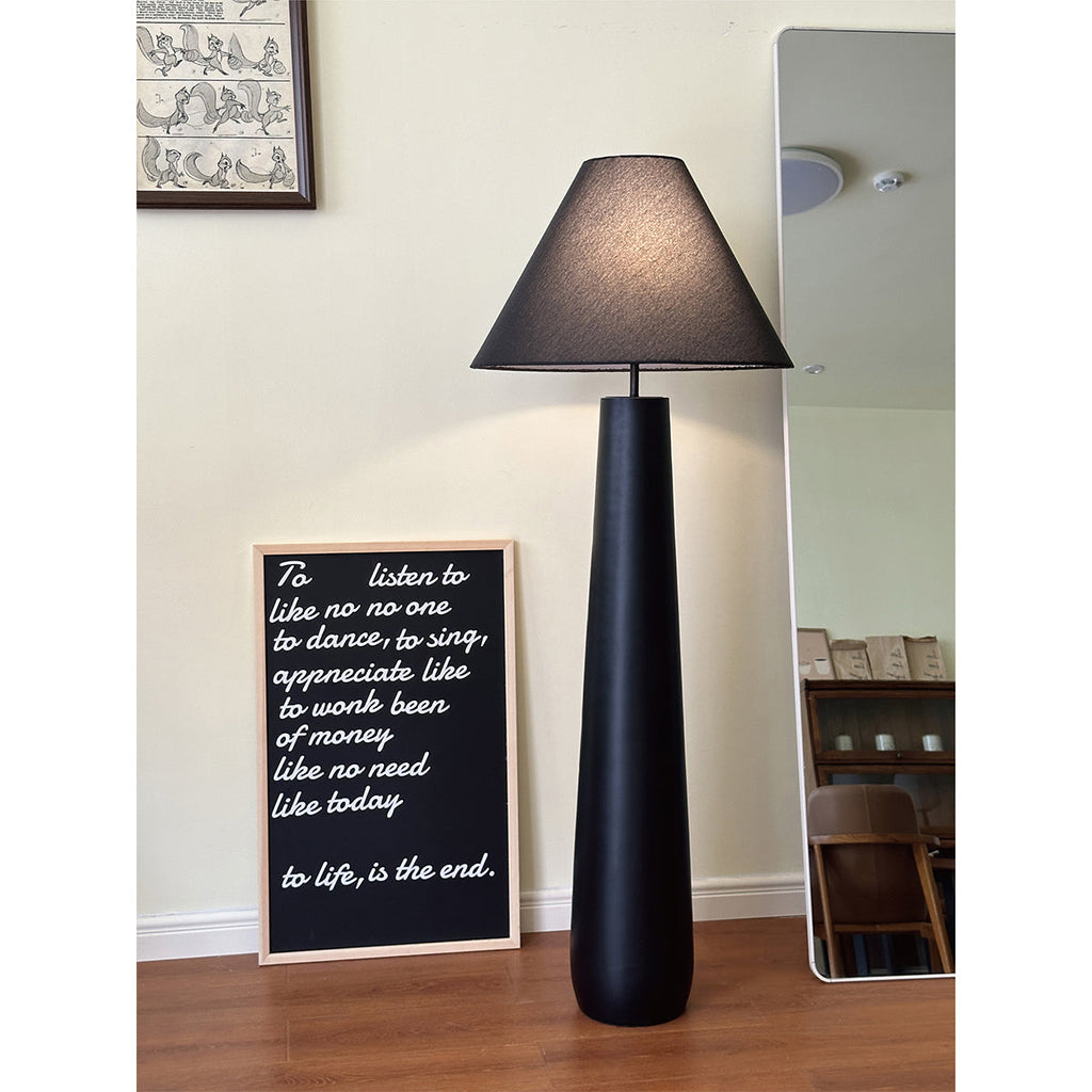 Polar White Floor Lamp | Esilora
