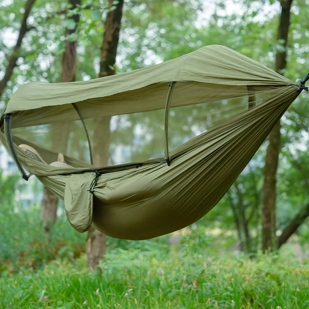 Hamaca para exterior con mosquitera y protección solar - Esilora
