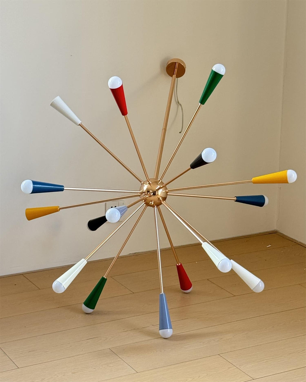 Ivoran Fireworks Chandelier - Gold Metal Sputnik Cone Shade Mid Century Light for Dining Room | Esilora