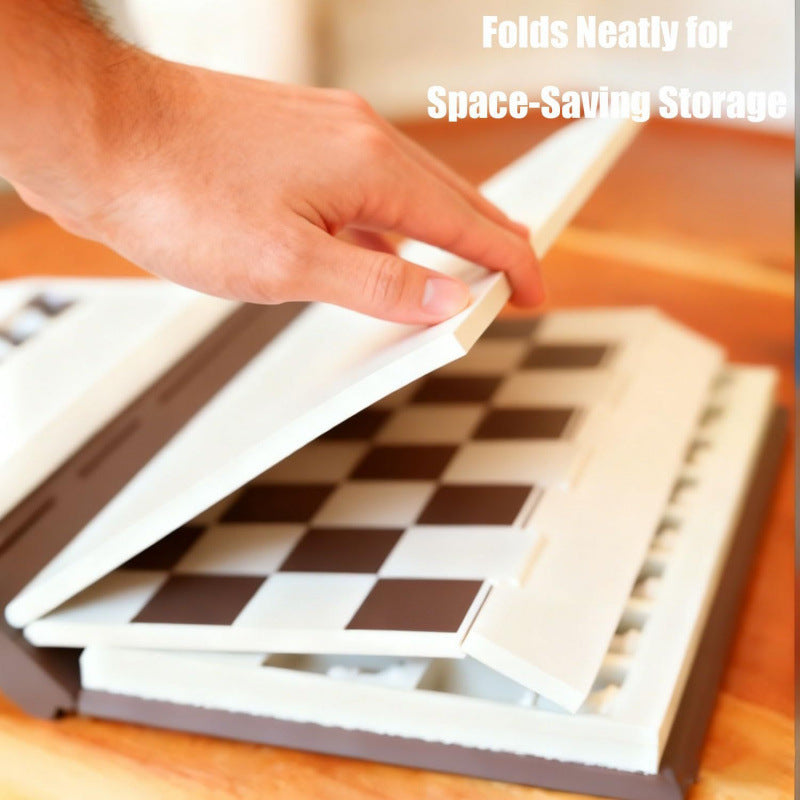 Strategic Chess Organizer - Enjoy Calm Gameplay Anytime, Anywhere - Esilora