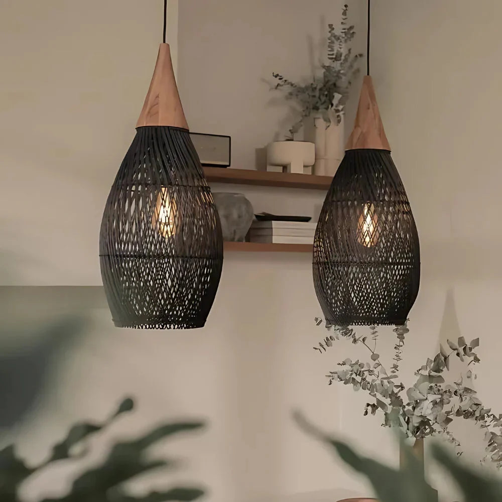 Ręcznie wykonana wisząca lampa z rattanu w formie gobelinu | Esilora