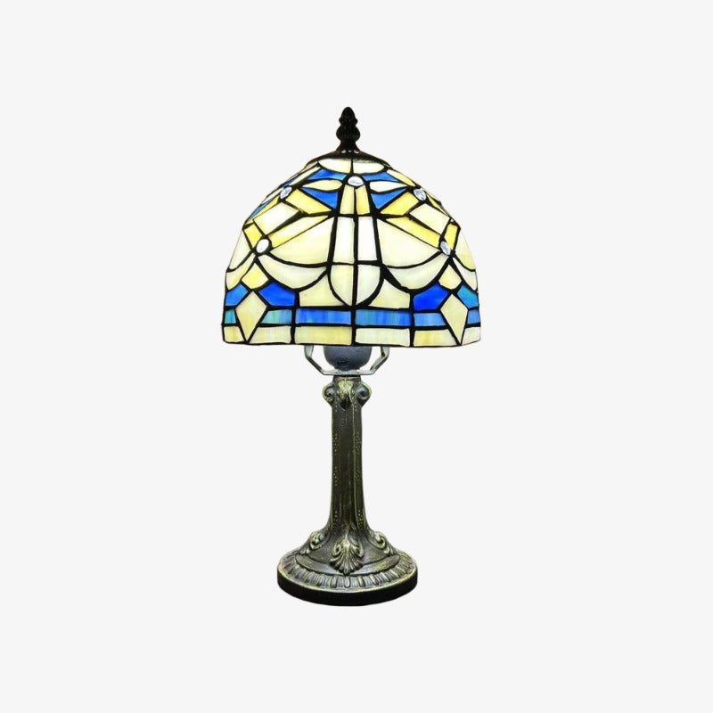 Vintagia Vibrant Tiffany Table Lamp with Stained Glass Design - Elegant Vintage Desk Light for Bedroom or Office | Esilora