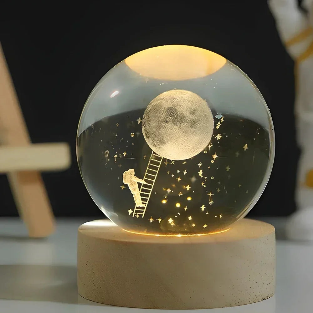 Lampă de veghe LED tip glob de cristal - carcasă din sticlă, bază din lemn