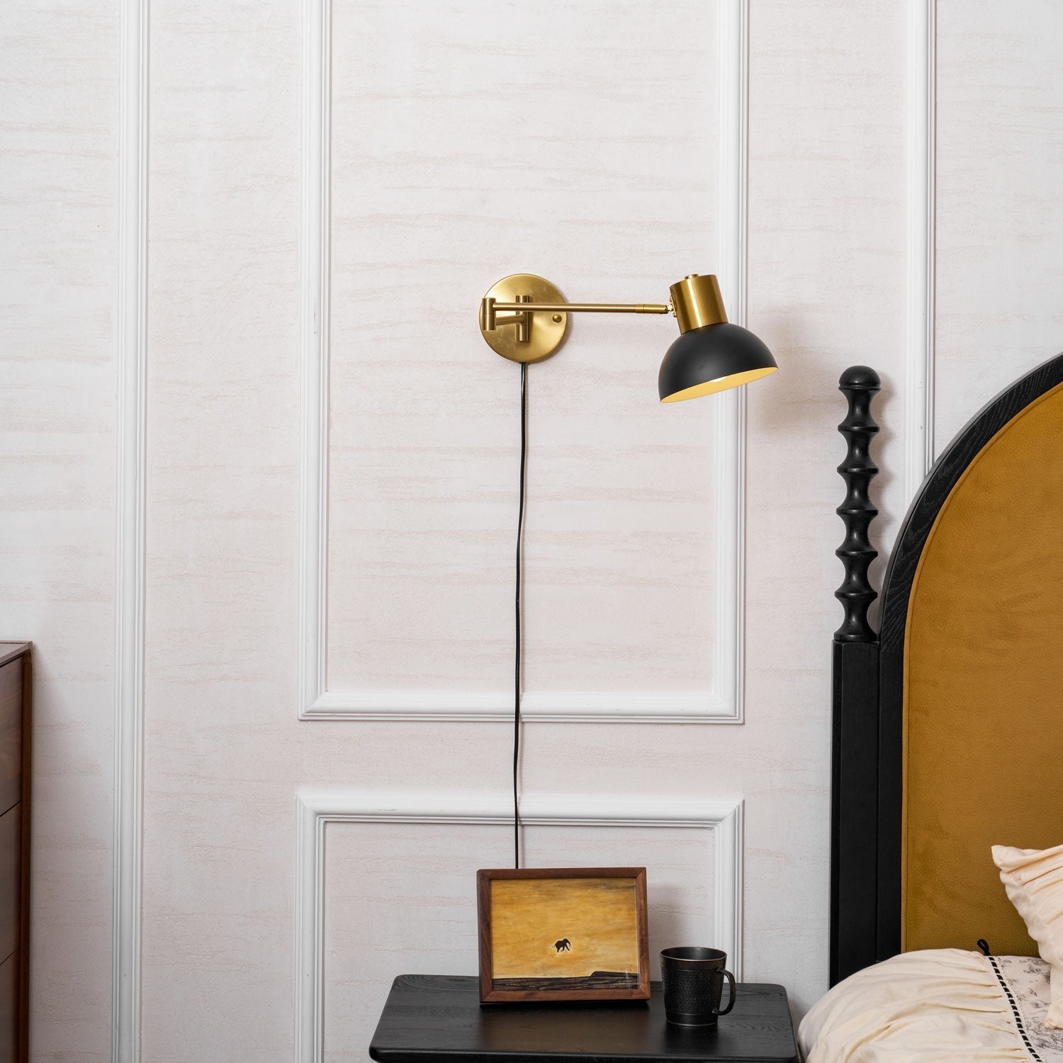 Adjustable Arm Plug In Wall Lamp | Esilora