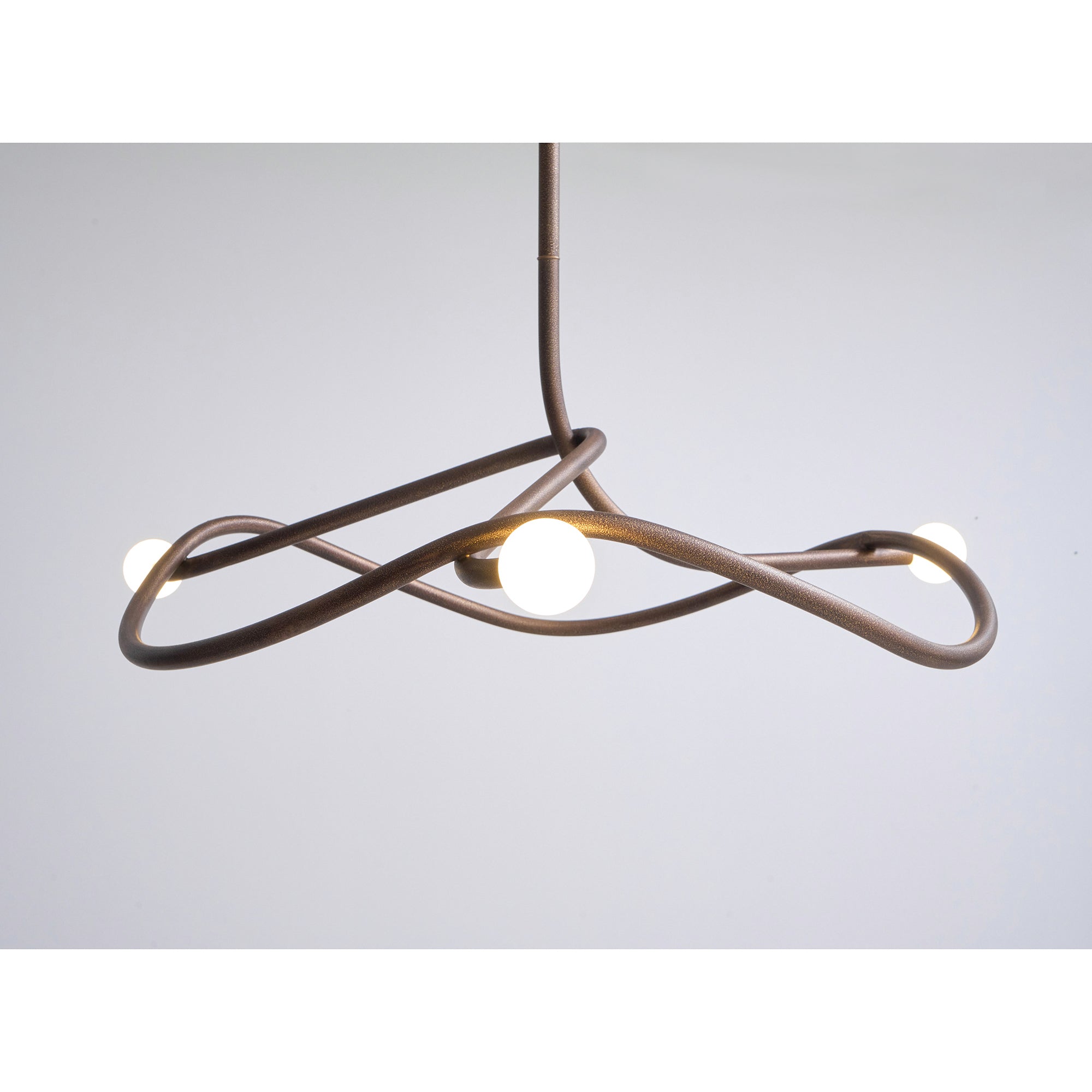 Tryst Chandelier | Esilora