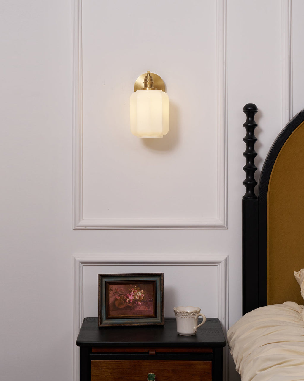 Henry Wall Lamp | Esilora