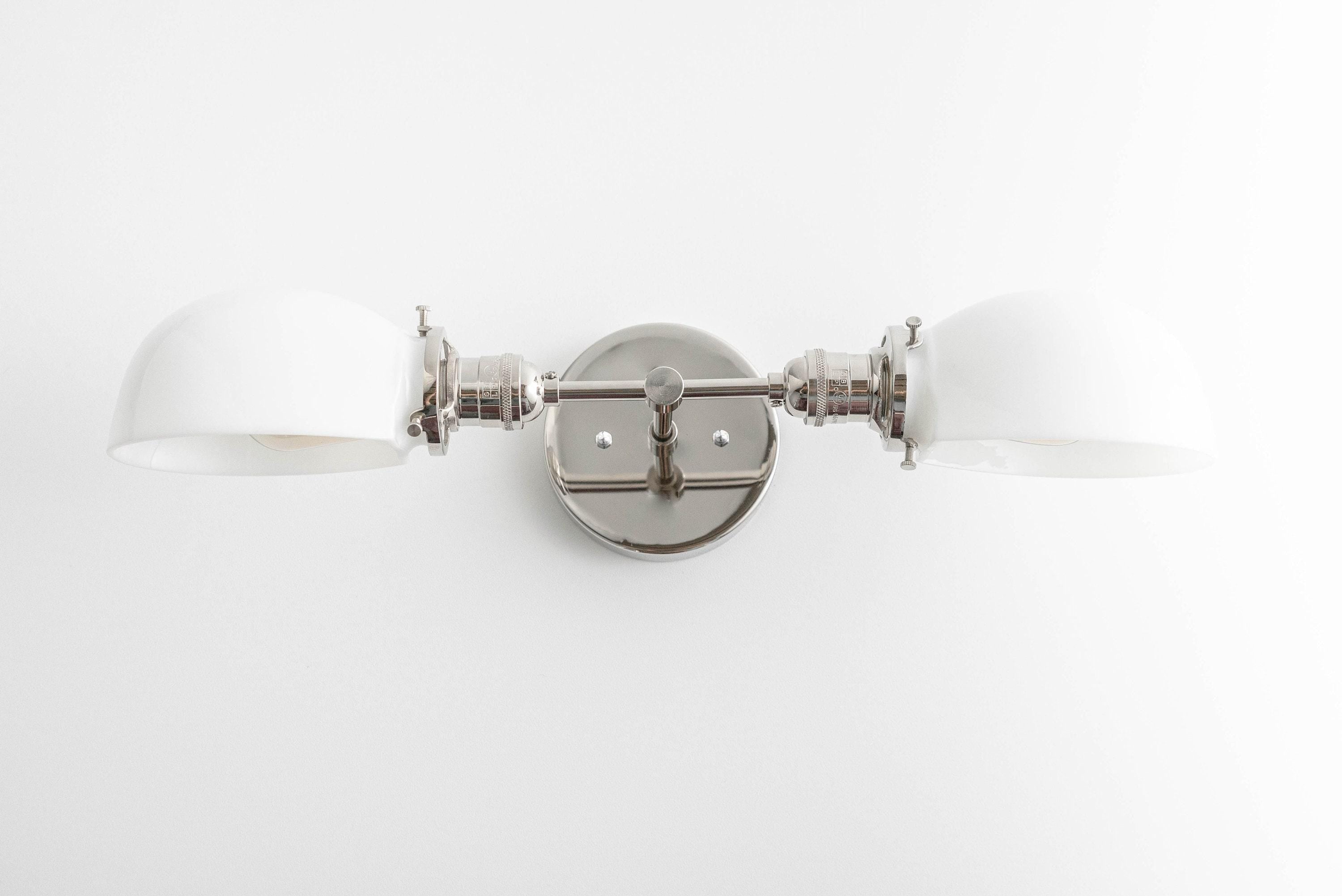 Ornato Luxe Art Deco Schminkspiegel-Wandleuchte – Opalglas-Wandlampe für Bad & Ankleidezimmer | Esilora