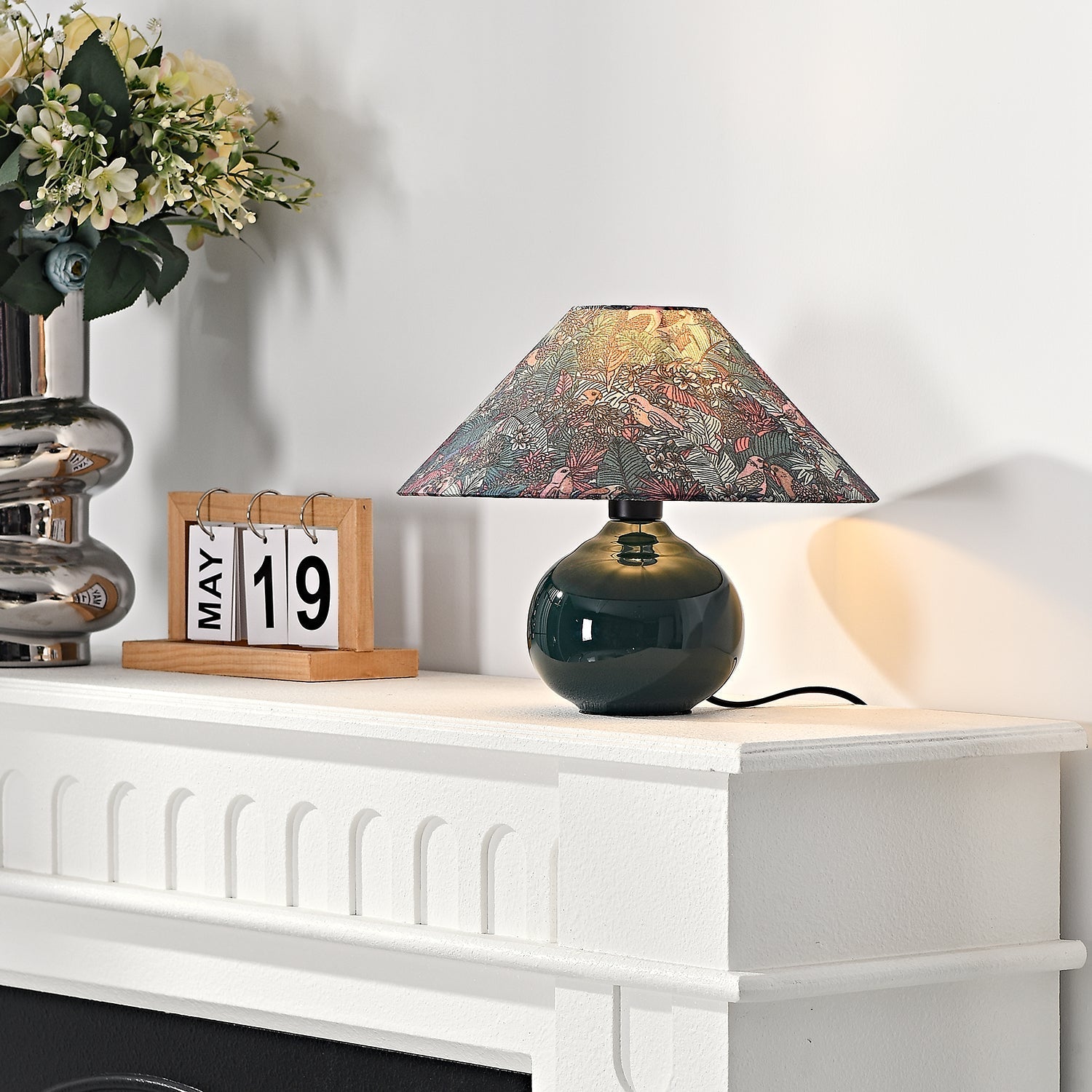 Kalinda Table Lamp | Esilora