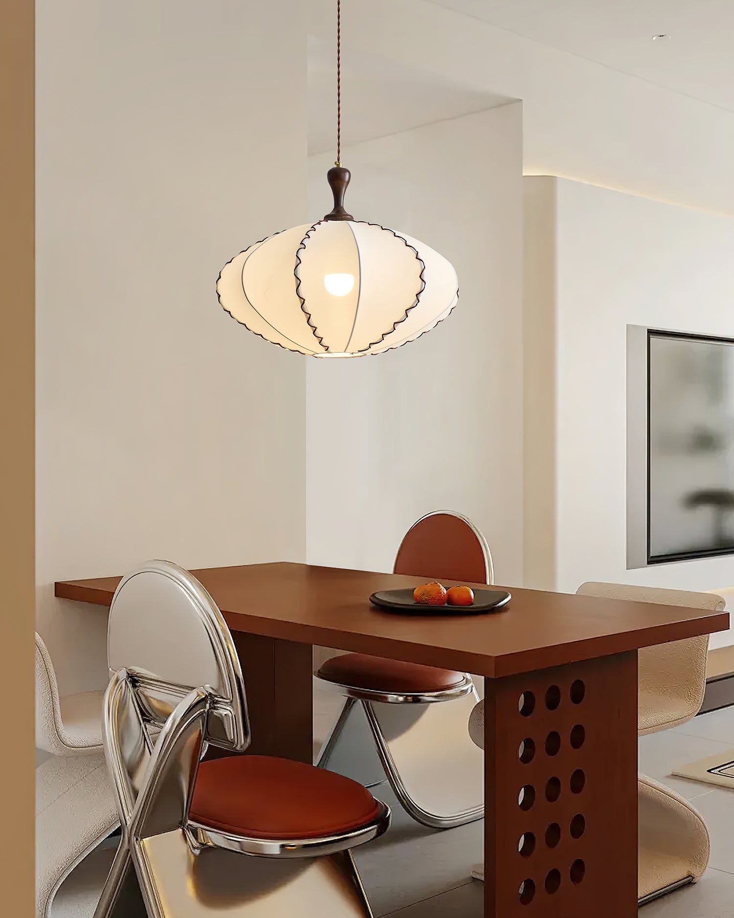 Lucian Pendant Lamp | Esilora